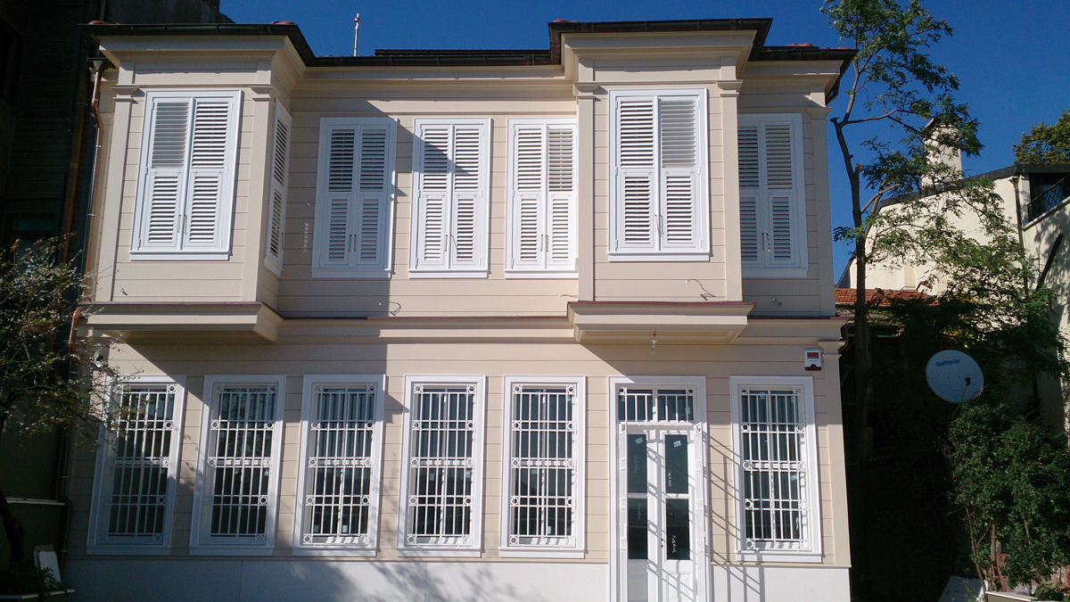 Sarıyer Yalı (Waterfront Mansion) Istanbul